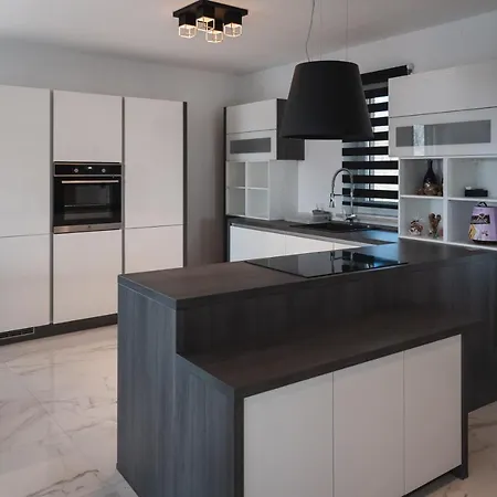 Apartament Hisa Kapis With Hot Tube *