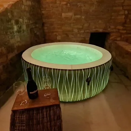 Apartament Hisa Kapis With Hot Tube