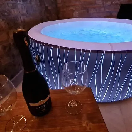 Apartament Hisa Kapis With Hot Tube