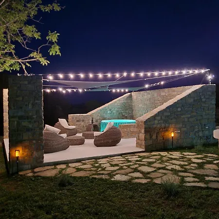 Hisa Kapis With Hot Tube