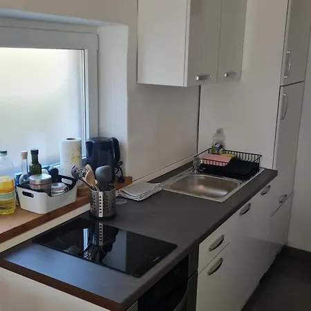 Hisa Kapis With Hot Tube *