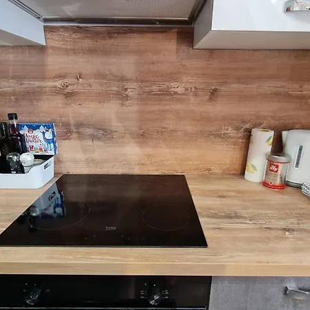 Hisa Kapis With Hot Tube