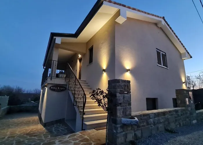 Hisa Kapis With Hot Tube Apartment *