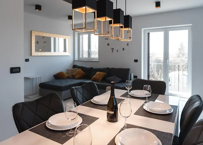 Hisa Kapis With Hot Tube