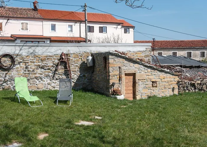 Apartment Hisa Kapis With Hot Tube