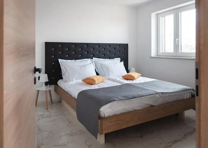 Hisa Kapis With Hot Tube Apartment *