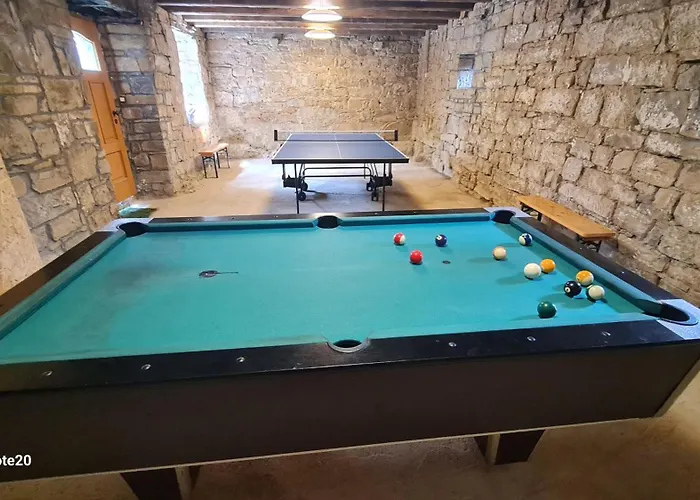 Hisa Kapis With Hot Tube Apartment