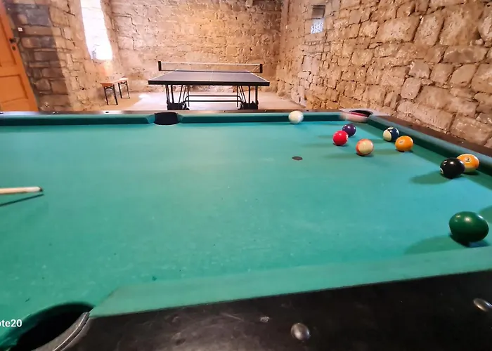 Apartment Hisa Kapis With Hot Tube Koper