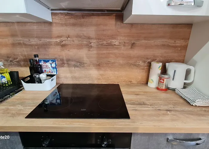 Hisa Kapis With Hot Tube