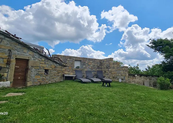 Hisa Kapis With Hot Tube Apartment Koper