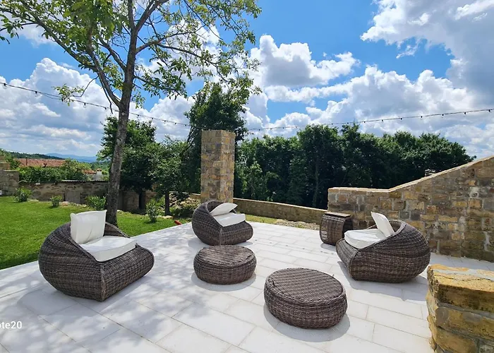 Apartment Hisa Kapis With Hot Tube *