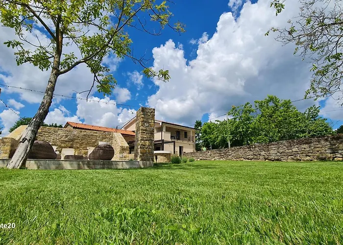 Apartment Hisa Kapis With Hot Tube *